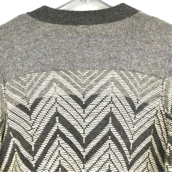 Anthropologie Moth Gray White Chevron Knit Open Front Cardigan Sweater - Picture 11 of 15
